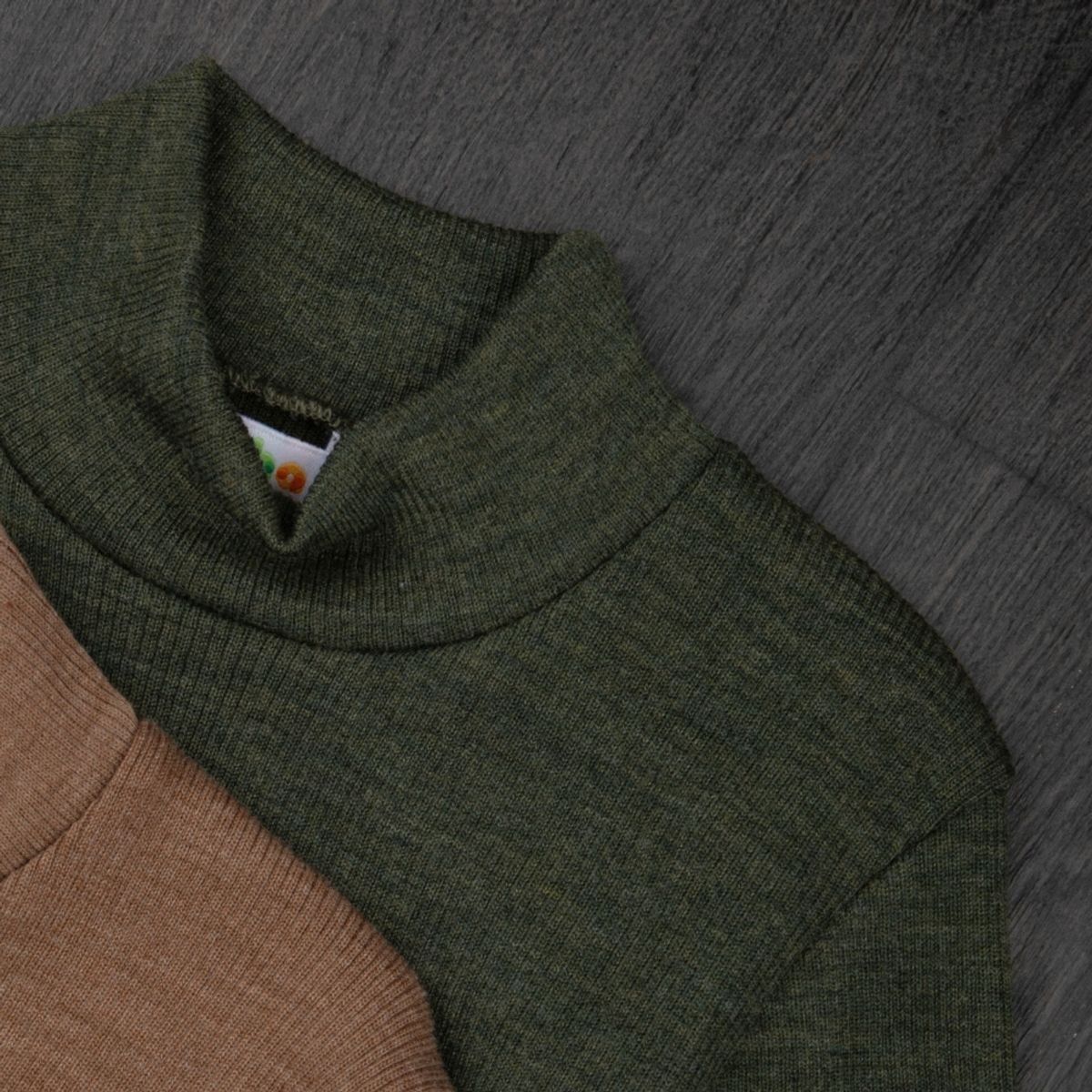Joha - Trøye i Ull Jr Turtleneck Rib Mosegrønn